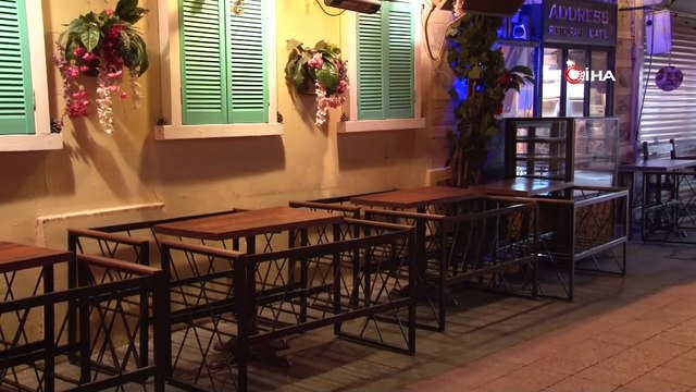 Koronavirüs nedeniyle İstiklal Caddesi ve Taksim Meydanı boş kaldı