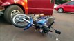 Siate atende motociclista ferido em colisão contra caminhonete na Rua Vitória