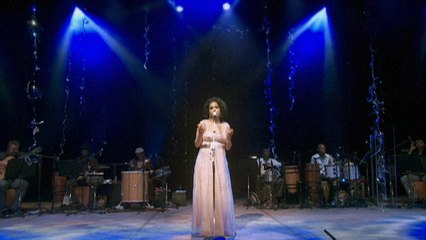 Teresa Cristina - Cantando