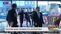 Άδωνις Γεωργιάδης: Καθαρίζει το ακουστικό με αντισηπτικό πριν το βάλει στο αυτί του