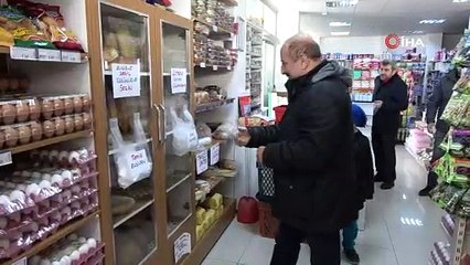 Bu market eldiven takmayana ekmek satmıyor