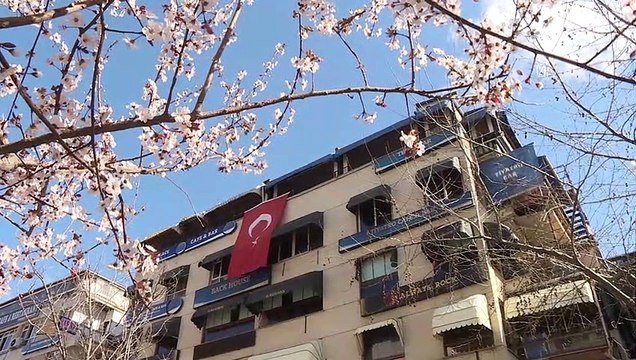 Koronavirüs tedbirleri kapsamında bazı işletmelerin faaliyetleri geçici olarak durduruldu - ANKARA