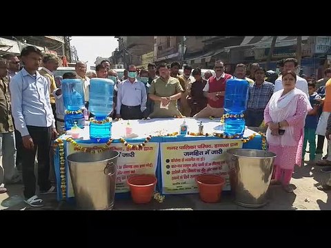हाथरसः कोरोना वायरस से बचाव के लिए लगाया गया जागरूकता कैम्प