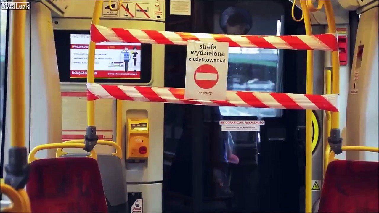 La Pologne filmée complètement vide !
