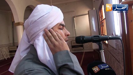 كورونا: صلوا في بيوتكم..صيغة الأذان الجديدة تسيل دموع المؤذنين