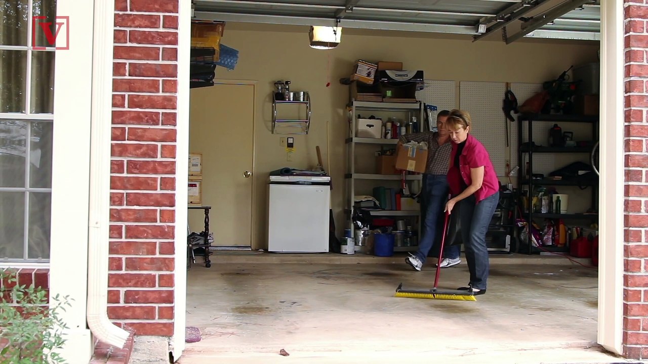 The Reason Cleaning and Organizing Is so Therapeutic During Stressful Times