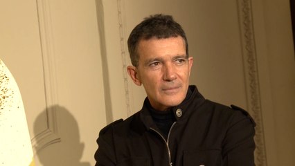 Antonio Banderas muestra su dolor ante la crisis del Covid-19
