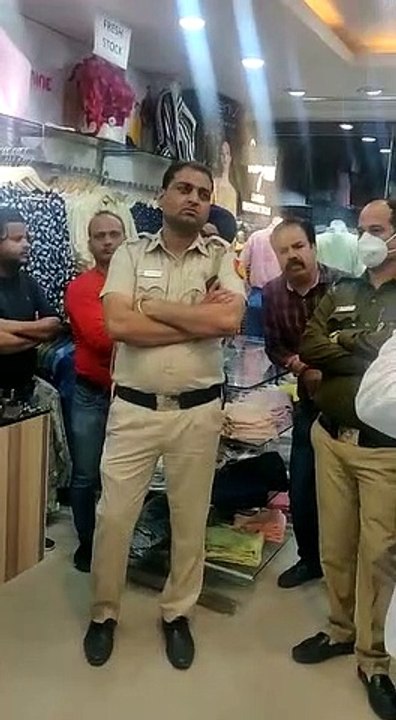 इंदौरः जिस व्यवसायी को लेकर उड़ी कोरोना की अफवाह, खुद वीडियो जारी कर कहा, अफवाह न फैलाएं