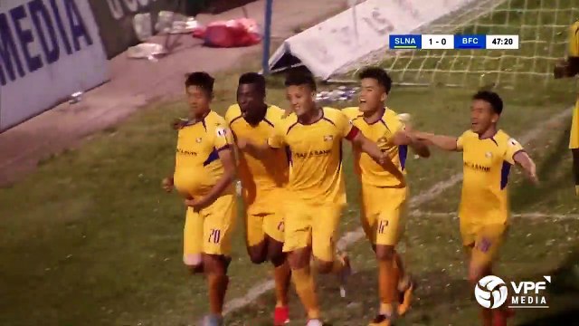 HLV Nguyễn Thanh Sơn: ĐT Việt Nam đang thiếu vị trí của Văn Đức, Tiến Linh | VPF Media