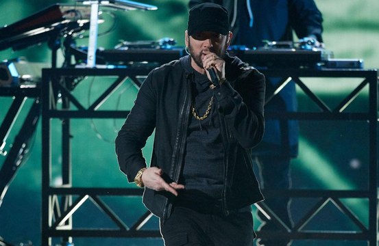 Eminem quashes new album rumour