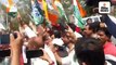 कांग्रेस के करीब 70 विधायक राज्यपाल से मिले, बेंगलुरु से विधायकों को मुक्त कराने की मांग की