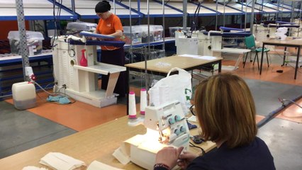 Mons: des couturières d'Ekoservices fabriquent des masques de protection