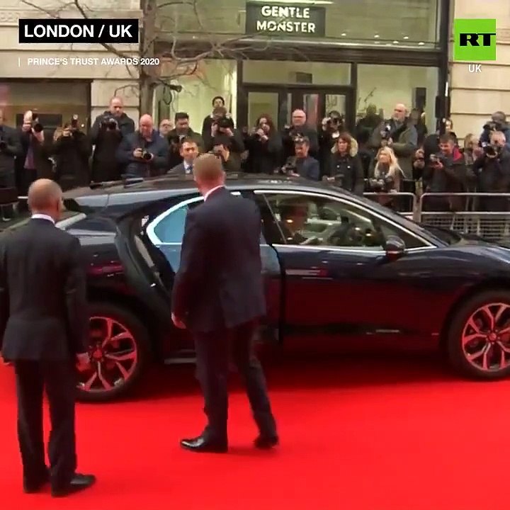 Prince dodges hand shakes