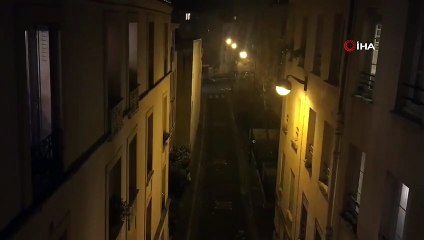 - Parislilerden sağlık çalışanlarına alkışlı teşekkür