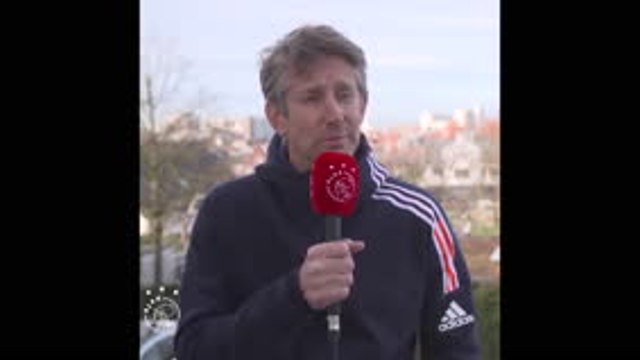 Coronavirus could cause contract chaos - Van der Sar