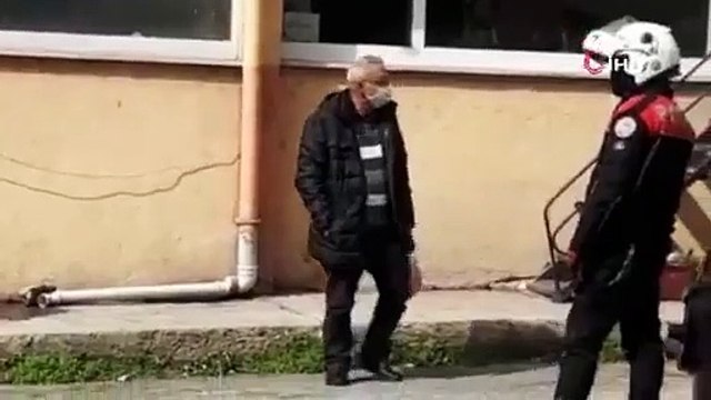 Karantina ihlali yapan kişi, polis eşliğinde hastaneye götürüldü