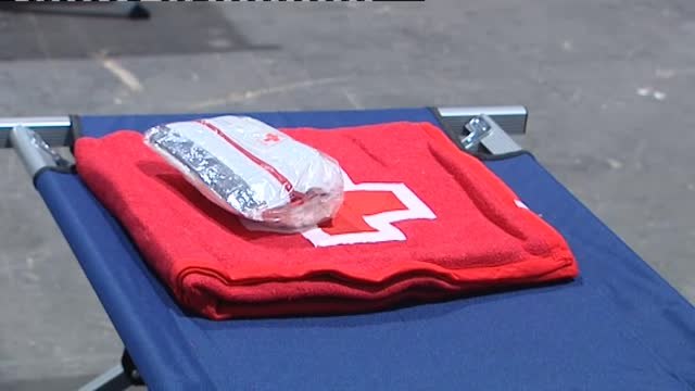 La UME y Samur Social habilitan un pabellón de Ifema como albergue para personas sin hogar