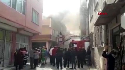 BURSA Evinde yangın çıkan çift, balkondan kurtarıldı