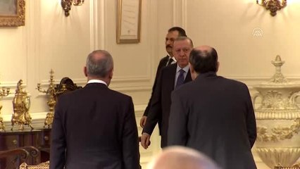 (TEKRAR) Cumhurbaşkanı Erdoğan: "(Koronavirüs) Günlük hayatı durma noktasına getiren böyle bir...