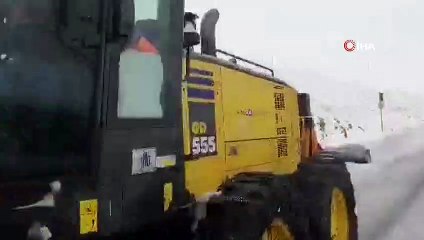 Van-Hakkari karayolu ulaşıma açıldı