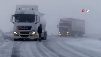 Van-Hakkari karayolu ulaşıma açıldı