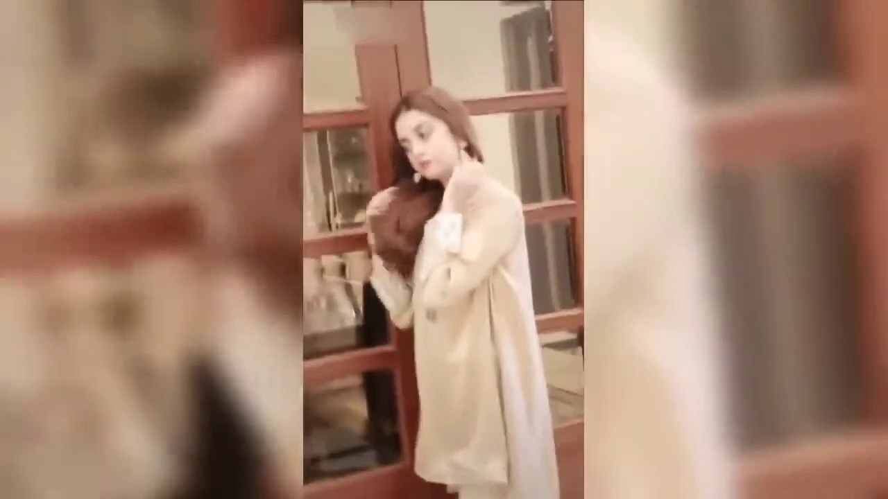 Pakistani Actress Alizey Shah Latest Tiktok Compilation Video