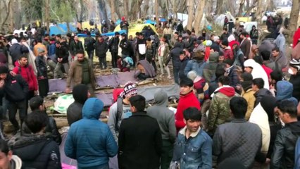 Sınıra yüklenen sığınmacılara Yunanistan'dan gazla müdahale - EDİRNE