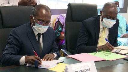 Coronavirus :  Sidiki Diakité, Ministre de la Décentralisation et les religieux contre la pandémie.
