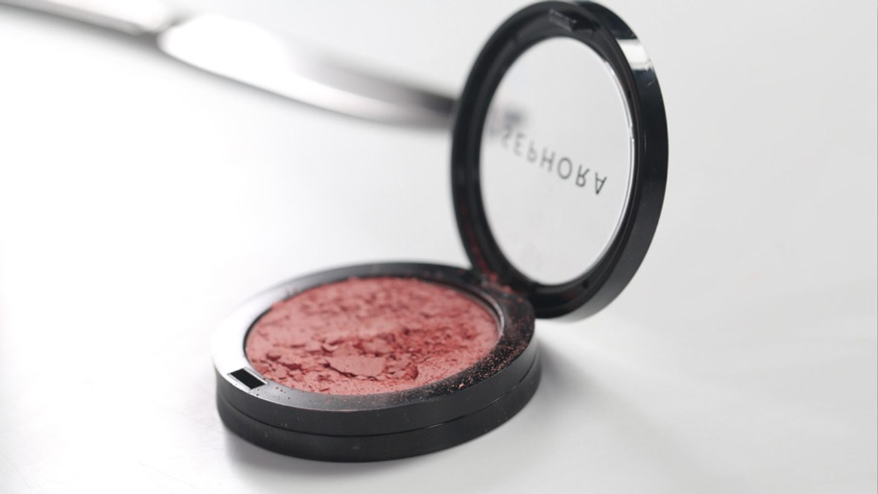 A Quick Trick for Broken Foundation or Blush