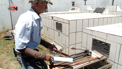 tn7-Don Jesús lleva más de 160 bóvedas construidas-180320