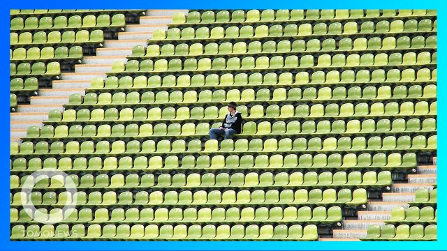男子想獨佔棒球場看球賽 竟然預定並取消了1千8百73個座位
