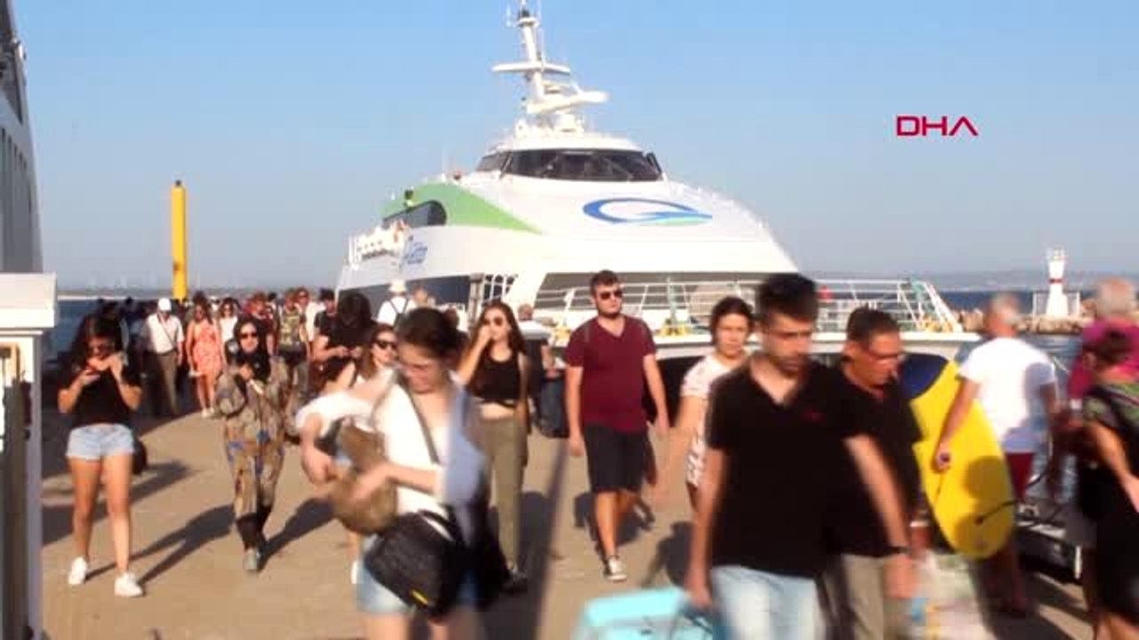 ÇANAKKALE Bozcaada'daki konaklama tesisleri 15...