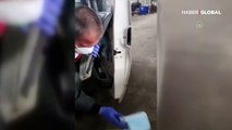 Van'da bir minibüste binlerce kaçak tıbbi maske ele geçirildi