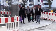 Almanya'da Müslüman gençlerden Kovid-19 nedeniyle dışarı çıkamayan yaşlılara yardım