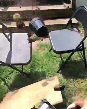 Cet homme a reproduit l’émission Jackasss pour sauter et s’est fait du mal.