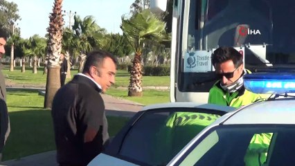 Kırmızı ışıkta geçen servis şoförü 177 promil alkollü çıktı
