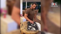 Salman Khan Making An Awesome Painting Without Brush, Video Goes Viral_HD