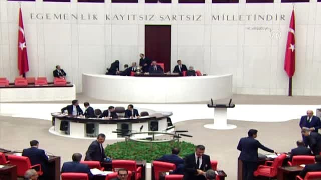 Koca: (Koronavirüs) Kuluçka süresinin asgari iki, azami on dört gün ortalama beş, altı gün olduğu...