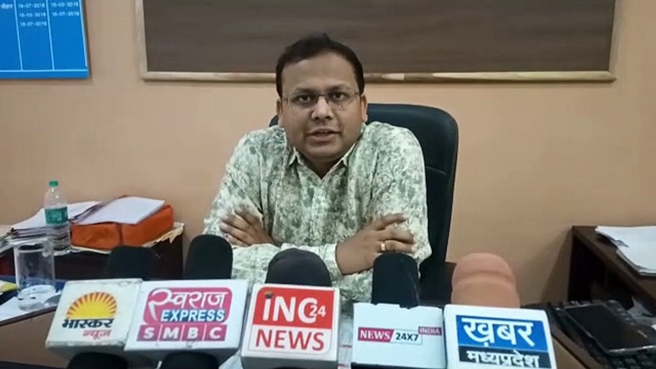 उज्जैनः कोरोना से निपटने की तैयारी, अनुविभागीय अधिकारी ने दिए निर्देश