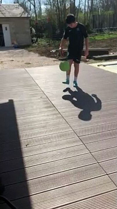 Défi relevé par elyes u12