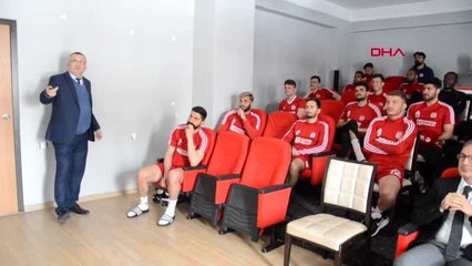 SPOR Demir Grup Sivasspor'a koronavirüs eğitimi