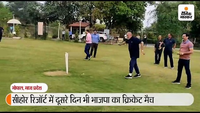 शिवराज ने कहा- मुझे भरोसा है कि सुप्रीम कोर्ट का फैसला हमारे पक्ष में आएगा; रिजॉर्ट में 4 दिन से ठहरे हैं 100 विधायक