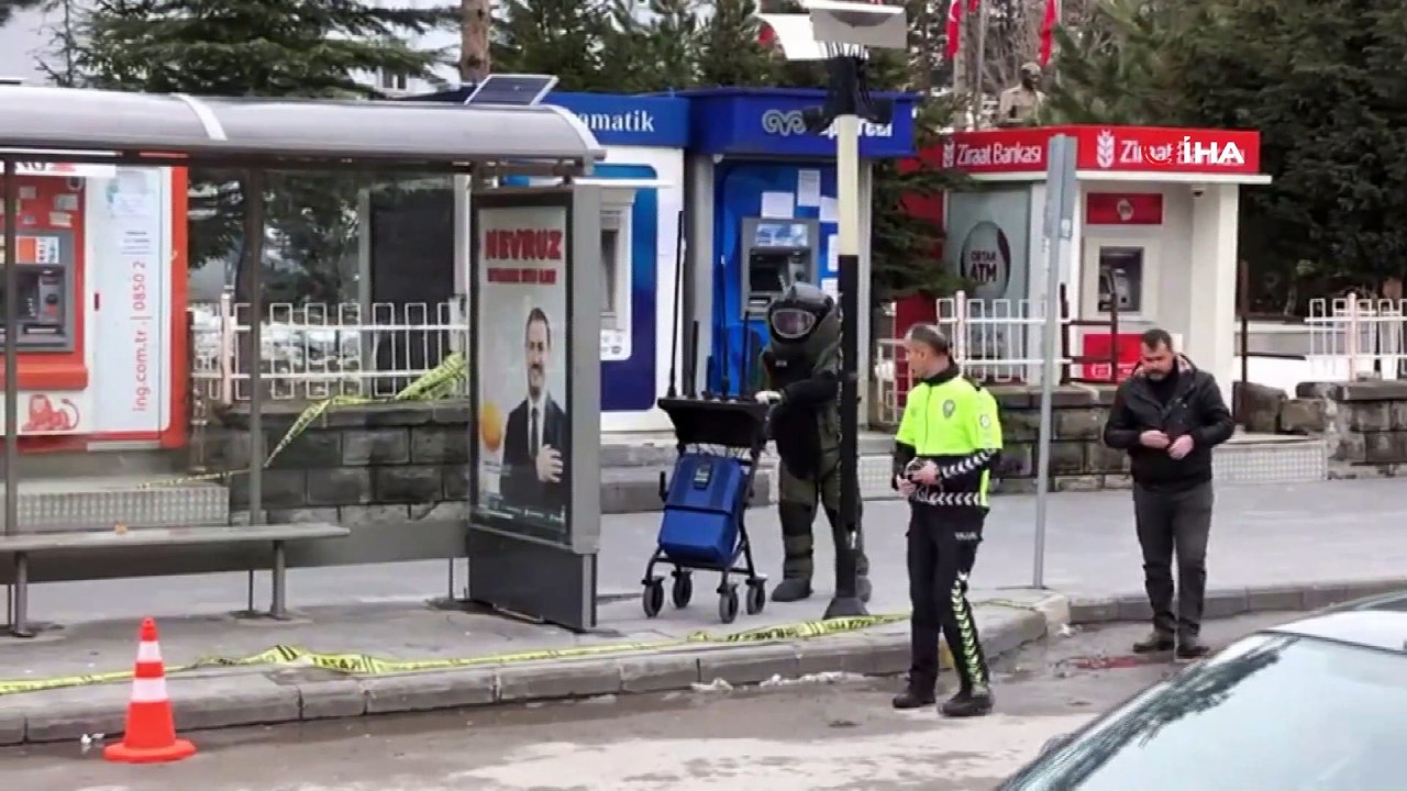 Minibüs durağında şüpheli paket paniği
