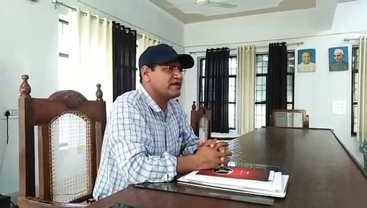 शामली: कोरोना वायरस के चलते एसडीएम ने ली मेडिकल स्टोर संचालकों की मीटिंग