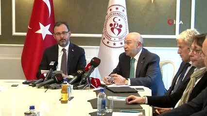 Bakan Kasapoğlu: "Liglerin ertelenmesine birlikte karar verdik" -2-