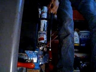 Les vérins de coffre : des ressorts moteur au poil !