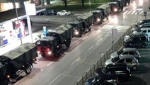 İtalya'da koronavirüsten ölenler askeri araçlarla taşınıyor