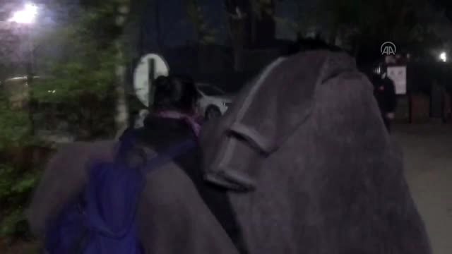 Yunanistan sığınmacılara yine gaz bombalarıyla saldırdı