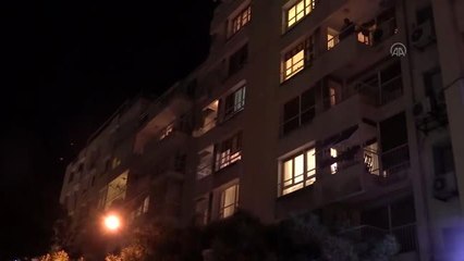 Sağlık çalışanlarına alkışlı destek