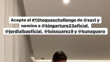 Messi y el reto del papel higiénico